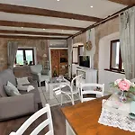 House Iva Lovran